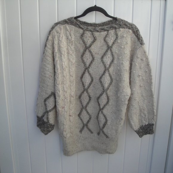 Olivia Paul Sweater Hand Made in England Wool-Acrylic Blend Quality Vintage - Picture 1 of 5